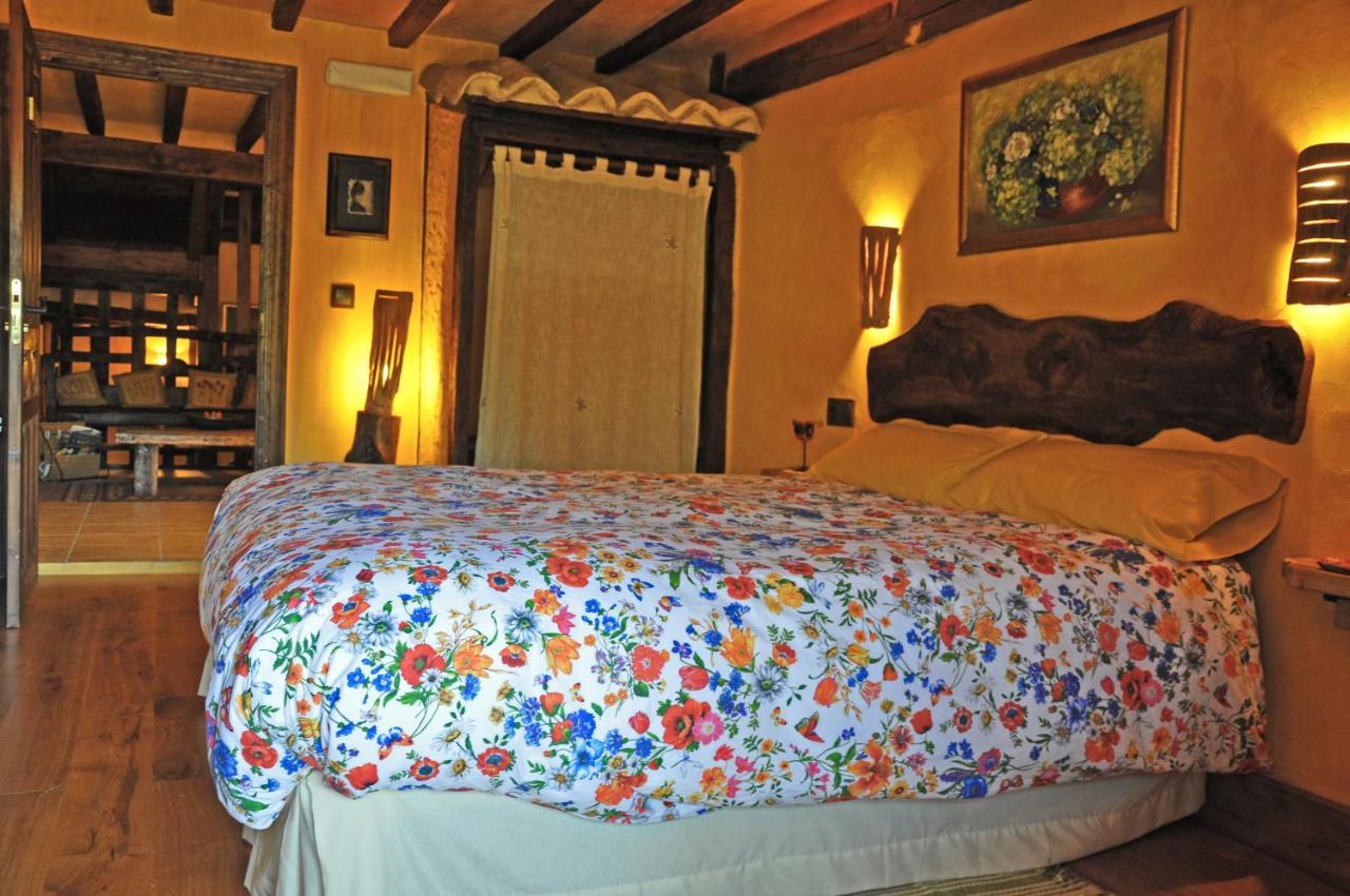 ホテルCasa Rural Los Dujos Gallejones エクステリア 写真