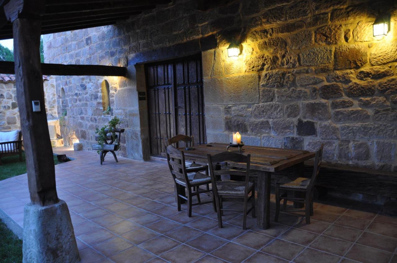 ホテルCasa Rural Los Dujos Gallejones エクステリア 写真